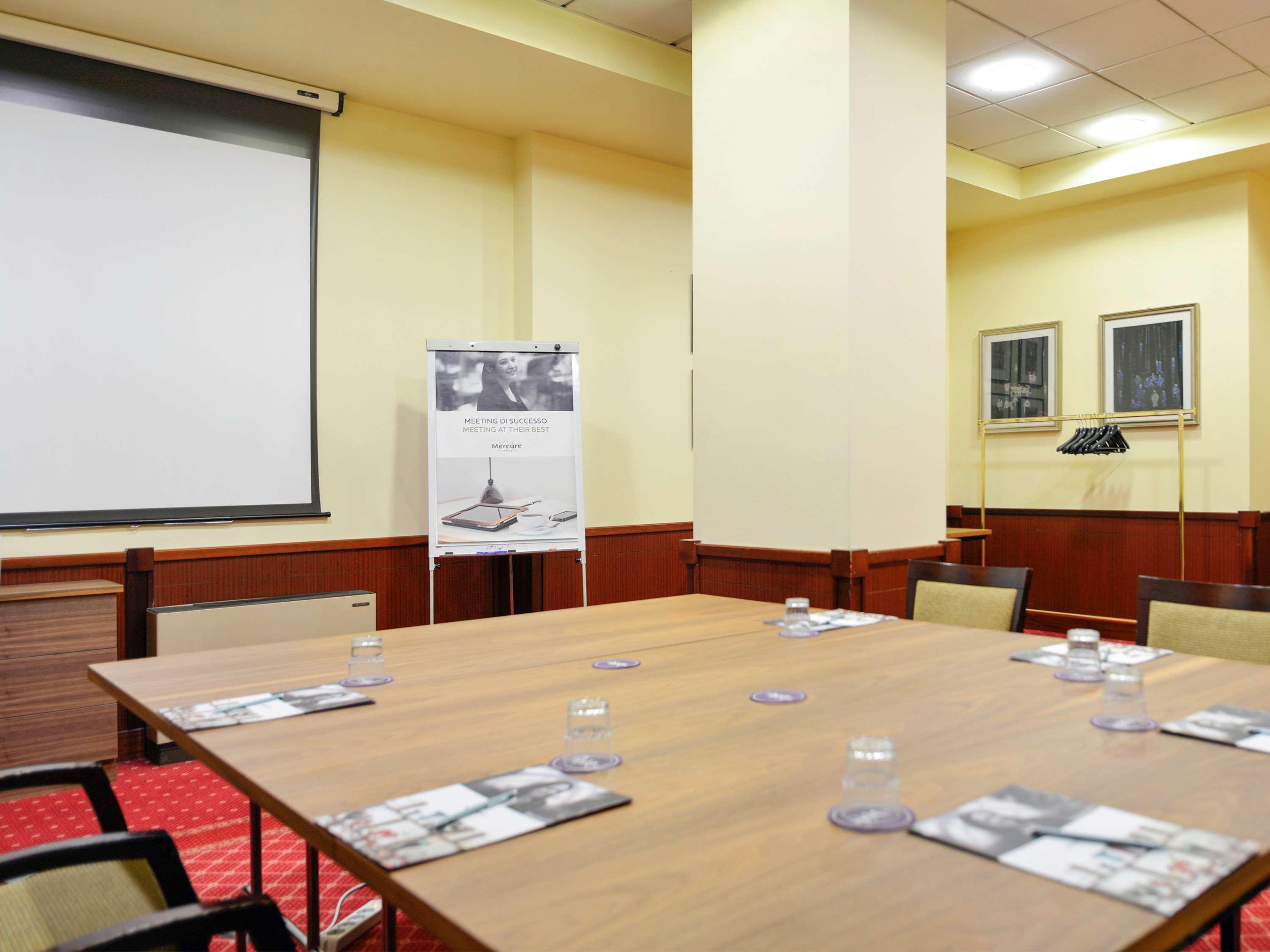 Mercure Reggio Emilia Centro Astoria Εξωτερικό φωτογραφία